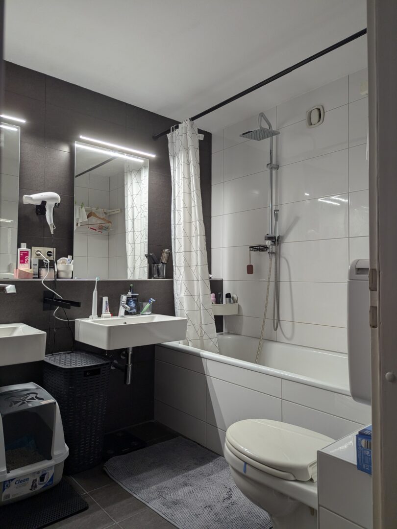 Badezimmer 2 mit Badewanne