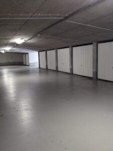 Tiefgaragenstellplatz